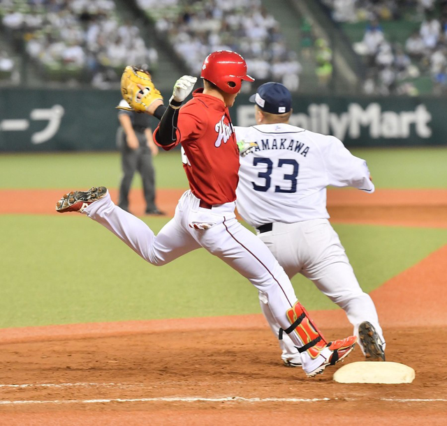 カープ西川龍馬_野球の神様は見てる