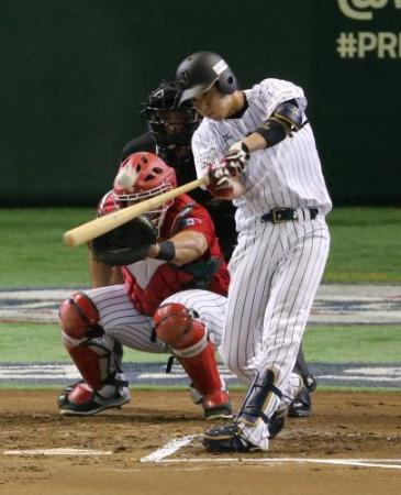 山田2打席連続HRプレミア12_02