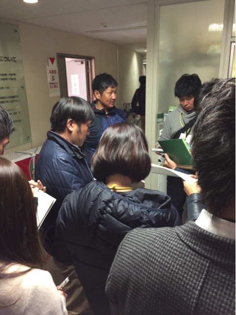 岩本貴裕_紅白戦_ホームラン_囲み取材