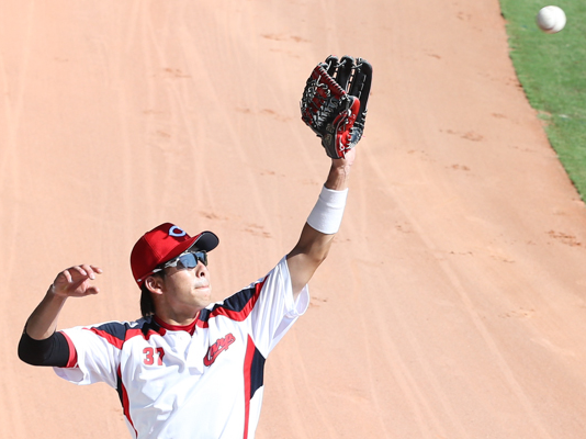 野間ジャンプキャッチ