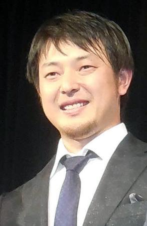 岩隈移籍白紙