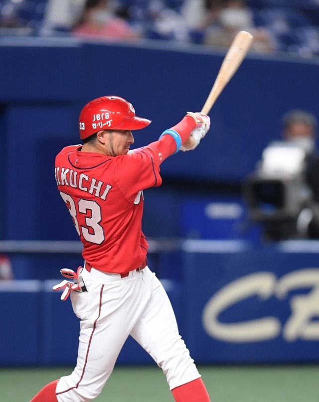 カープ菊池涼介、2号ホームランで勝ち越し！大瀬良大地に援護点