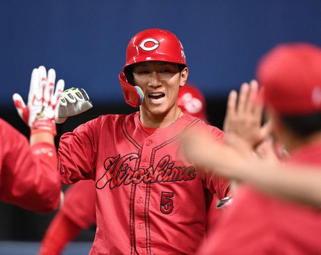 カープ西川龍馬は中日涌井キラー！8号3ランホームラン