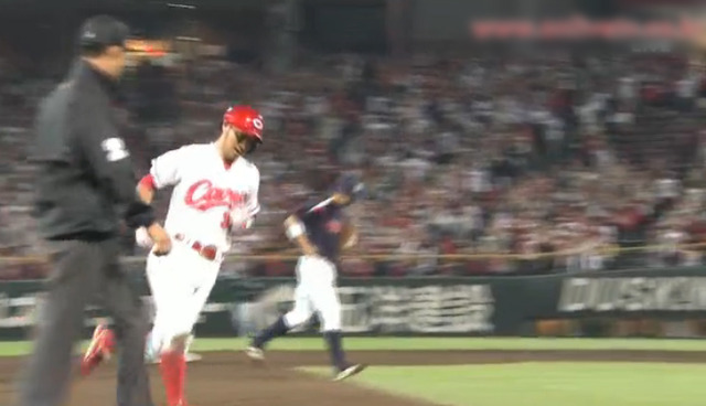 広島ヤクルト8回戦_25