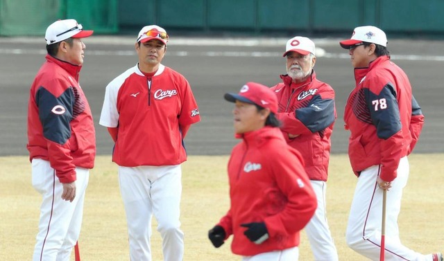 カープ緒方監督と佐々岡監督の采配の違いって何？