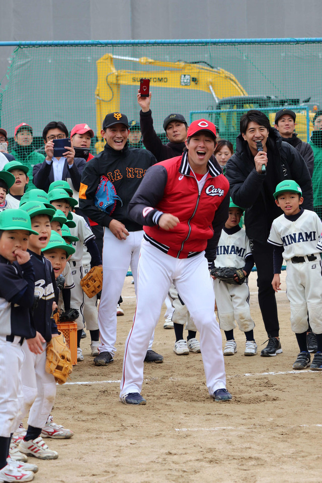 巨人がカープ野村祐輔鈴木大地調査