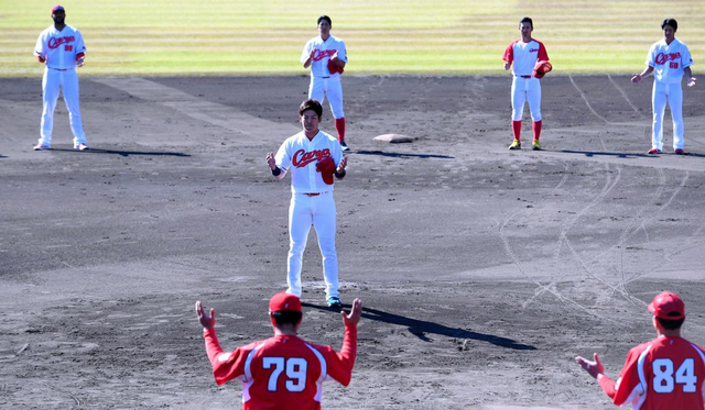 広島カープ日南秋季キャンプ打ち上げ