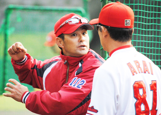 緒方監督_新井貴浩