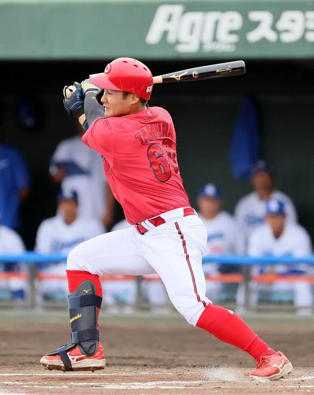 カープ田村中日髙橋宏から先制タイムリー3塁打