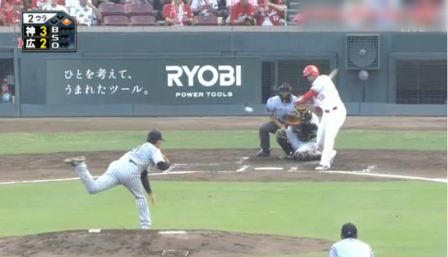 広島阪神12回戦_グスマン2号_07