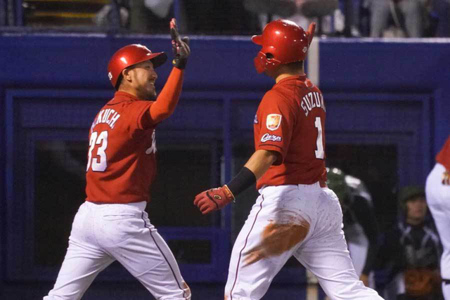 西川龍馬2点タイムリー内野安打鈴木誠也神走塁