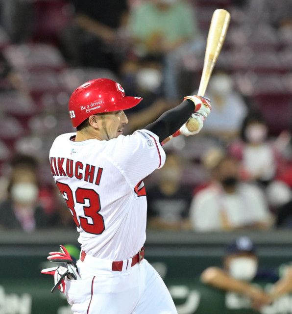 カープ野間 猛打賞！菊池8号！
