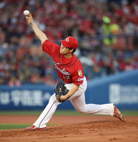 加藤拓也メガネ