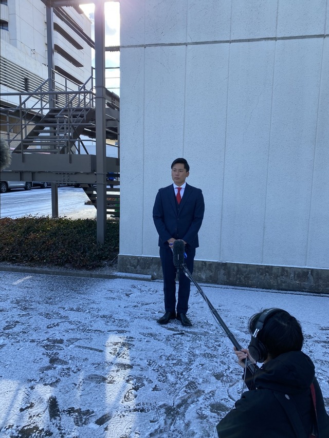 カープ新人7選手が入寮 (3)