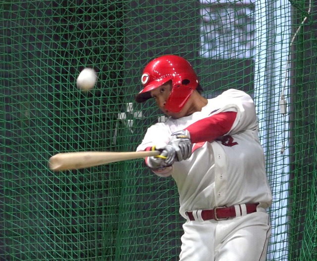 カープ石原貴規“師匠”ホークス甲斐から盗む