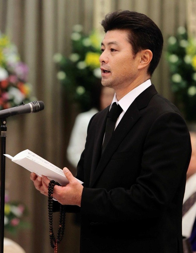 広島緒方監督_弔辞_03