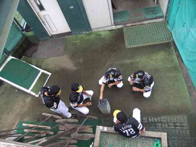 プロ野球2軍喫煙所