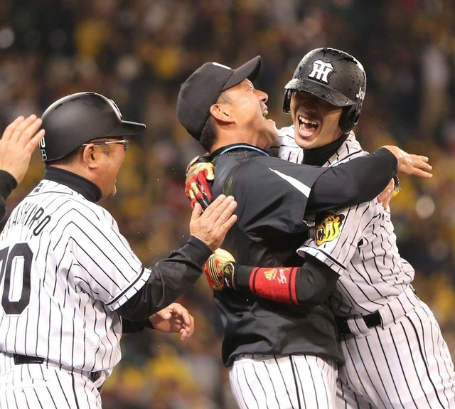 金本西岡逆転サヨナラ
