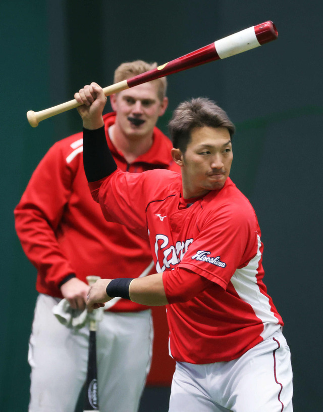 広島クロン、鈴木誠也に弟子入り
