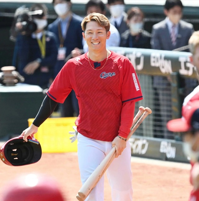 カープ公示・西川龍馬が1軍昇格！新井監督は『4番スタメン』を明言！
