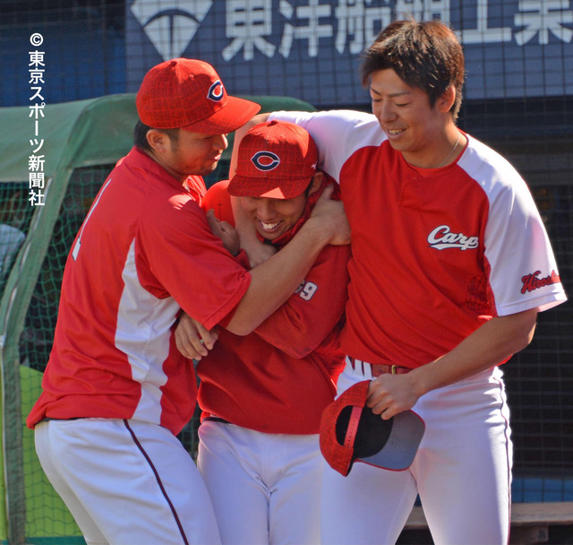 カープ野間センターポジション争い