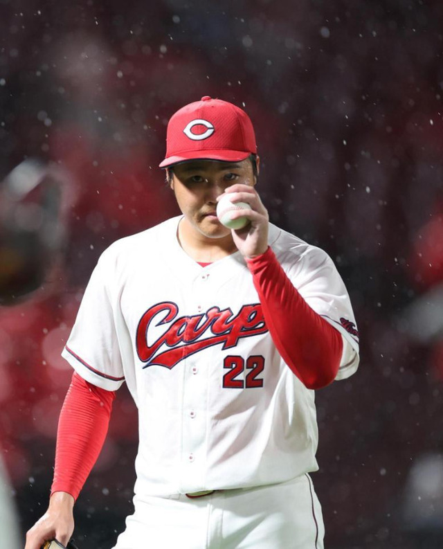 カープ高太一5.2回1失点も“無念”降雨コールド完封負け