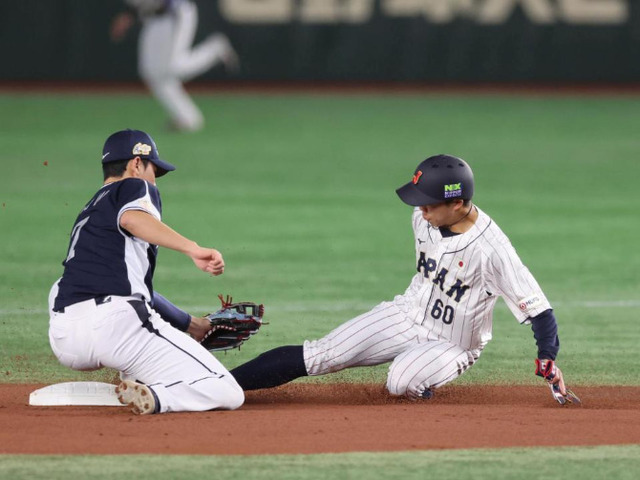 侍ジャパンvs韓国戦で誤審。岡林の盗塁がリクエストで謎のアウト