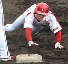 カープ野手陣リードを半歩広く