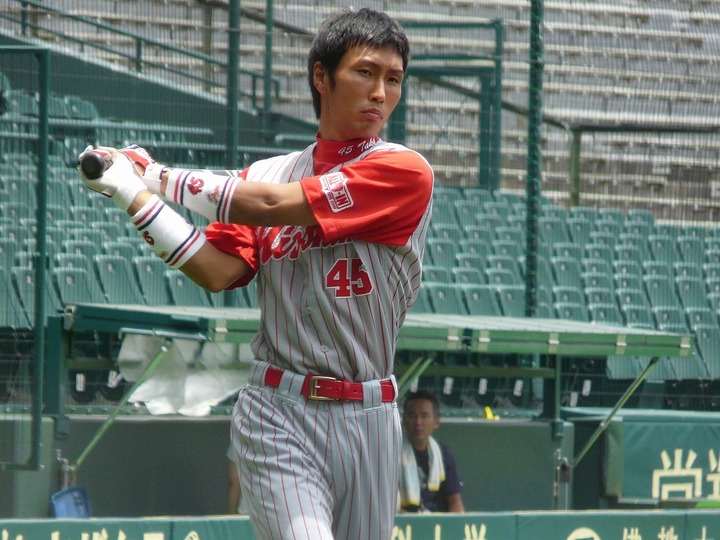 1280px-HC-Takaaki-Matsumoto-1