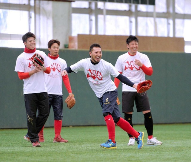 菊池涼介自主トレ