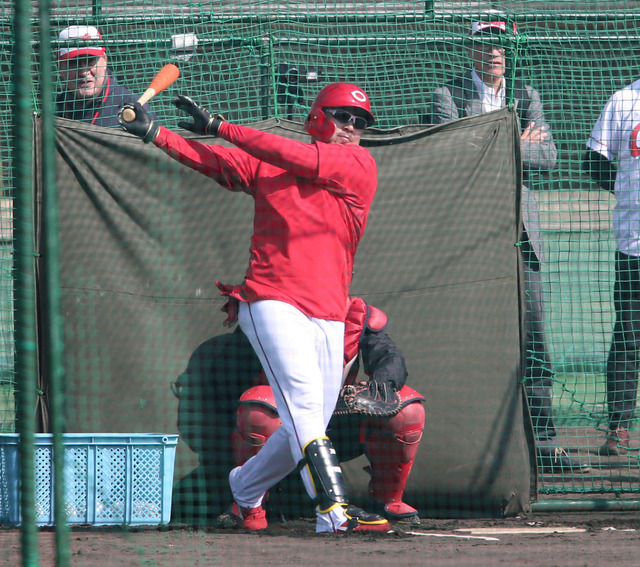 松山竜平復帰即3ラン