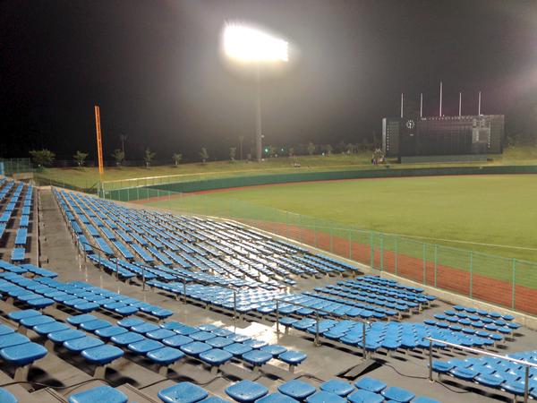 三次きんさいスタジアム