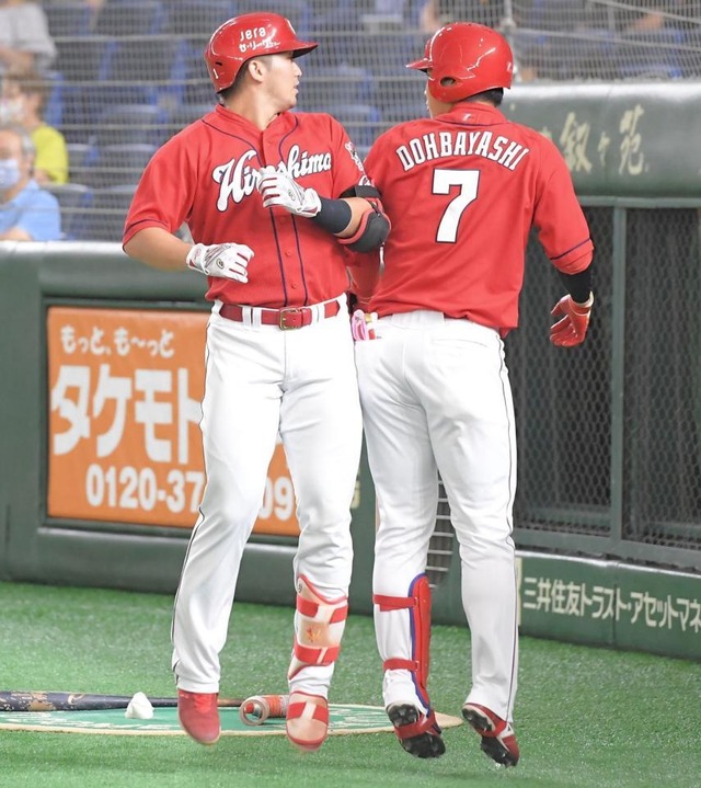 カープ_チーム打率.281_12球団1位