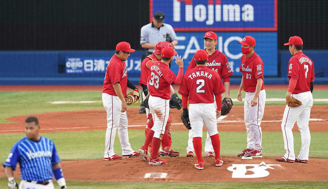 カープ大瀬良、アクシデントで2回2失点で降板