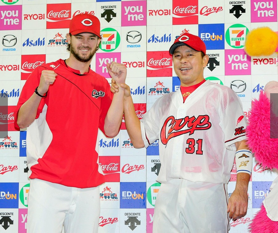 カープ石原ジョンソン