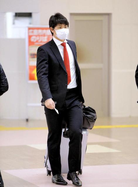 堂林翔太_日南キャンプ地入り
