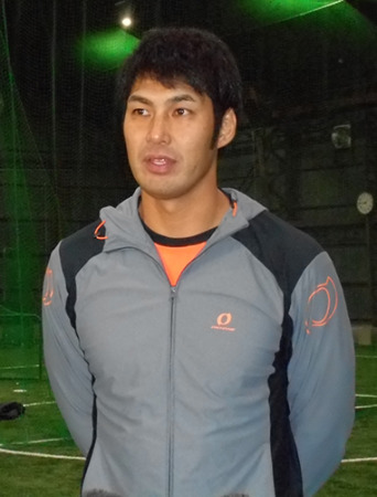 楽天栗原健太自主トレ