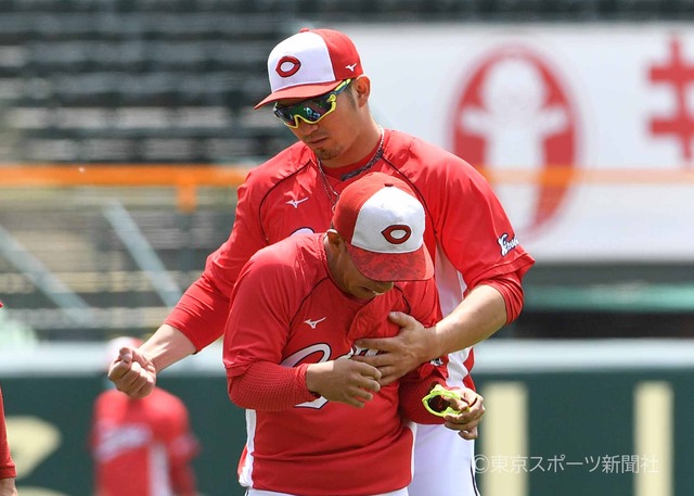 カープ2番羽月はバントor強硬策どっちがいい?