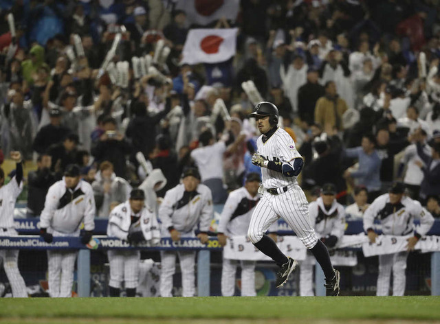 WBC菊池涼介日本アメリカ戦同点ホームラン