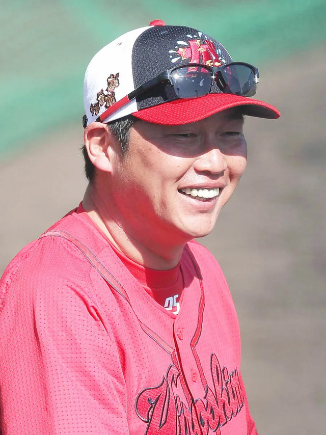 カープ新井監督「初回にバントはしません」野間2番構想
