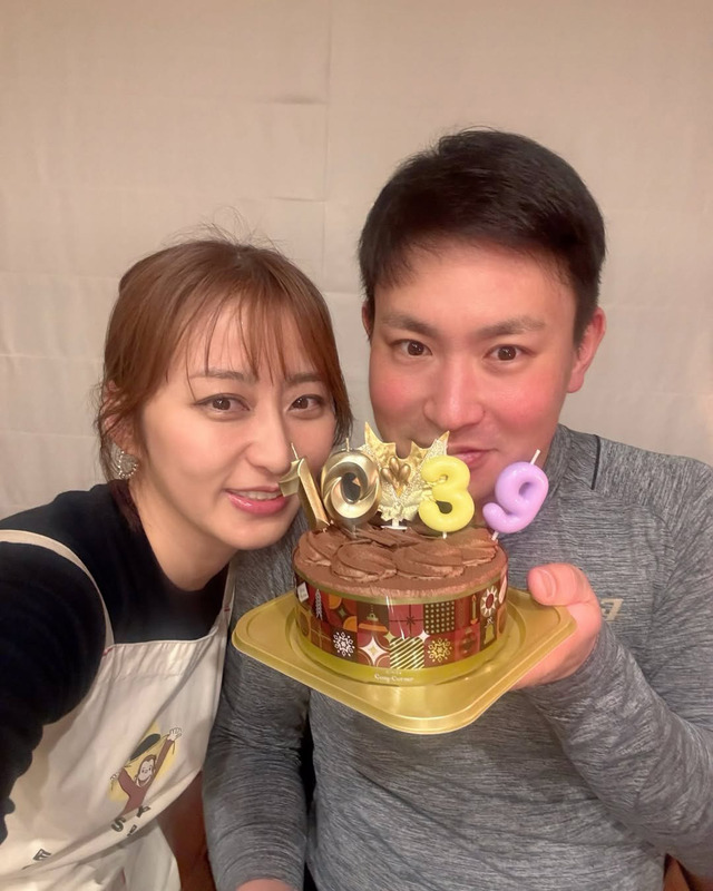 枡田絵理奈がカープ堂林＆子供3人と誕生日＆結婚記念日のお祝い