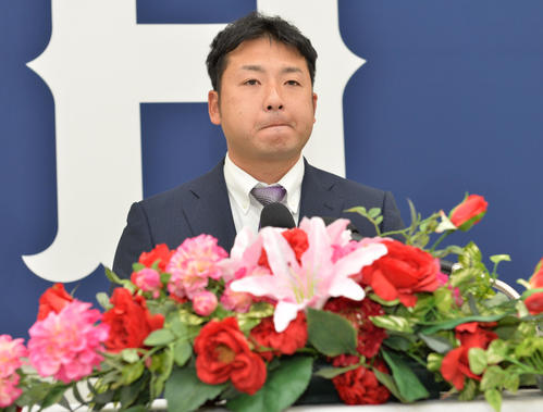 カープ今村猛契約更改2018