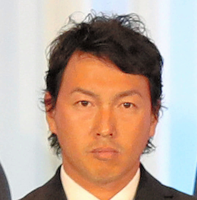 長野久義人的補償
