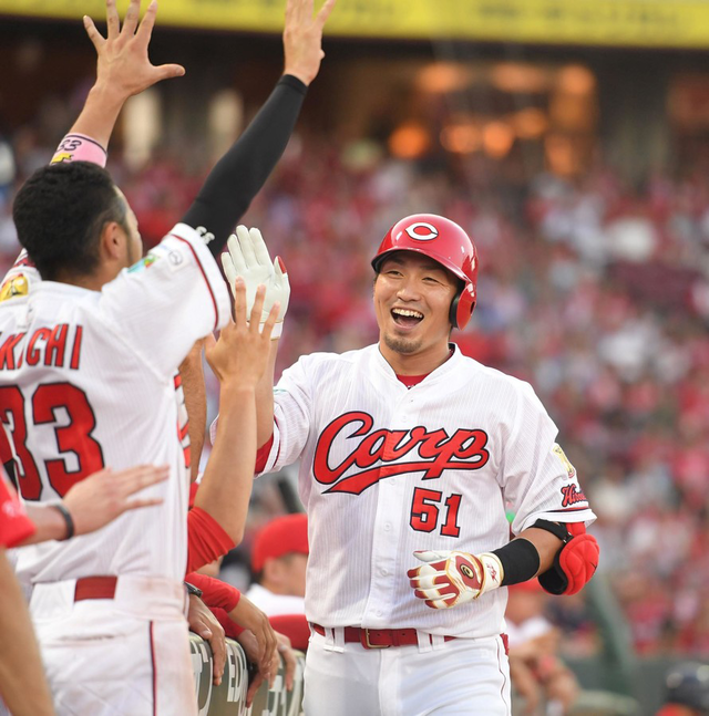 カープ鈴木誠也18号ホームラン