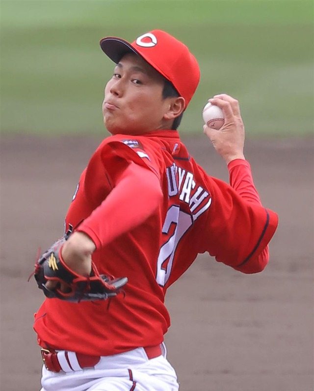 広島ドラ1栗林カピバラ4兄弟入り