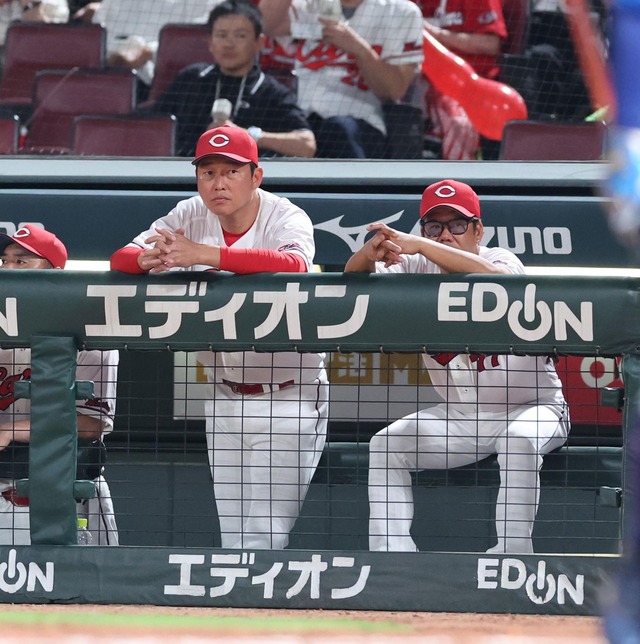 カープ坂倉2塁踏み忘れ痛恨の走塁ミス
