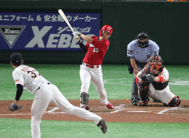 カープ西川龍馬、2試合連続3号ホームラン！巨人畠から先制弾