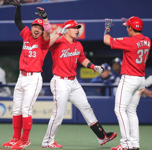 鈴木誠也野間落球怒りの逆転3ラン