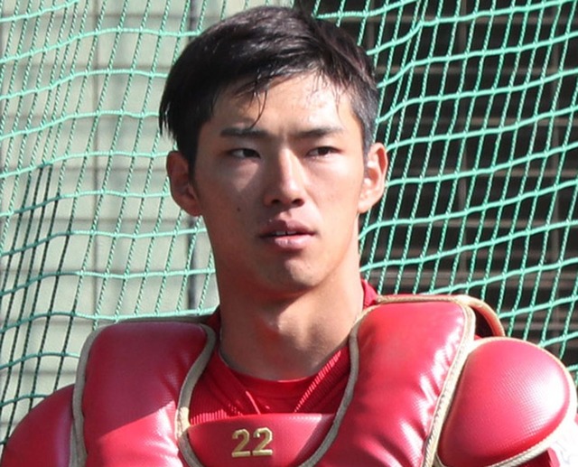 カープ中村奨成、秋季キャンプでも行方不明