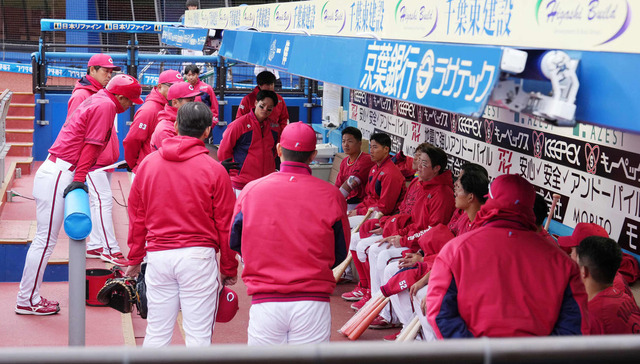 カープ若鯉打線、横浜＆ロッテ戦で24三振←新井監督「ちょっと寂しい」【監督談話】